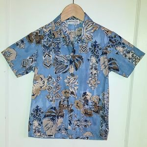 NWOT 100% cotton Bishop St Blue Tiki shirt 7